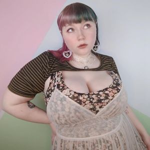 🖤✨🖤 GOLD GLITTER SHRUG 🖤✨🖤